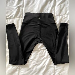 28" Lululemon Leggings